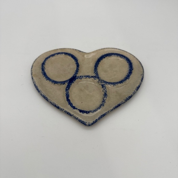 Vintage Ironstone Heart Shape Stoneware Countertop Spoon Rest - Picture 1 of 8
